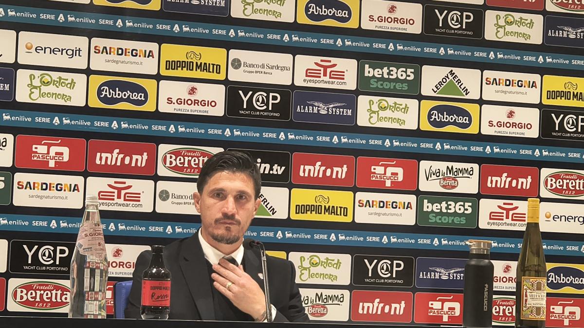 Sala stampa - Pisacane: "Arbitri? Mi auguro ci sia una sterzata negli episodi. Faccio i complimenti ai ragazzi"