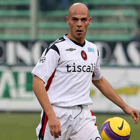 Parola, ds Livorno: "Il Cagliari non lo cede"