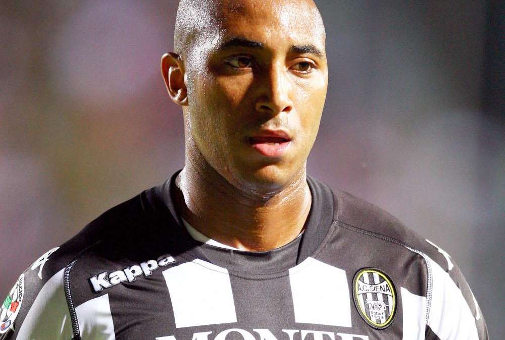 Sky Sport 24  - Reginaldo, è corsa con il Genoa