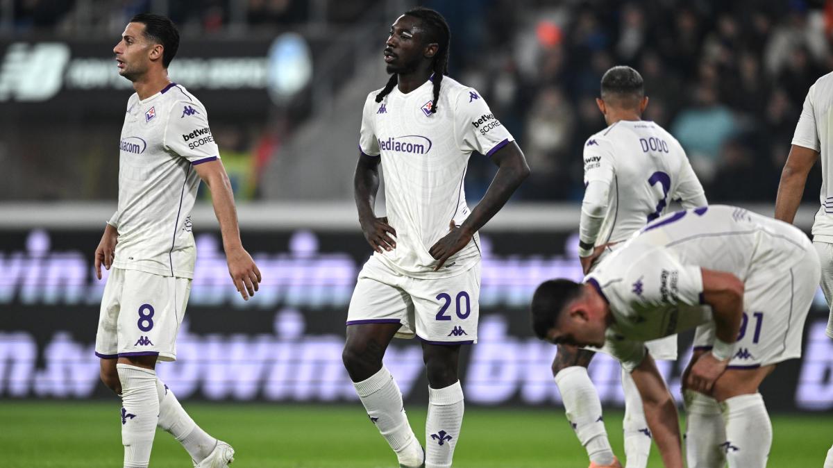 Fiorentina, minacce alle mogli dei giocatori. L'AIC: "Inaccettabile!"