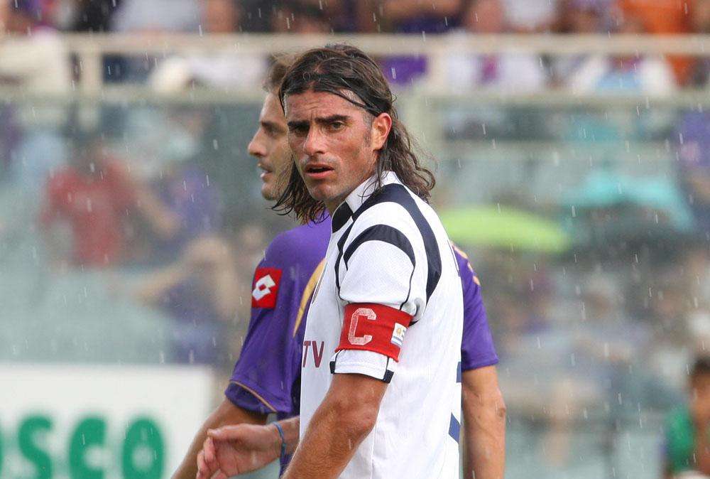 Capitan Lopez dà l'addio al calcio: "Orgoglioso di terminare qui la mia carriera"