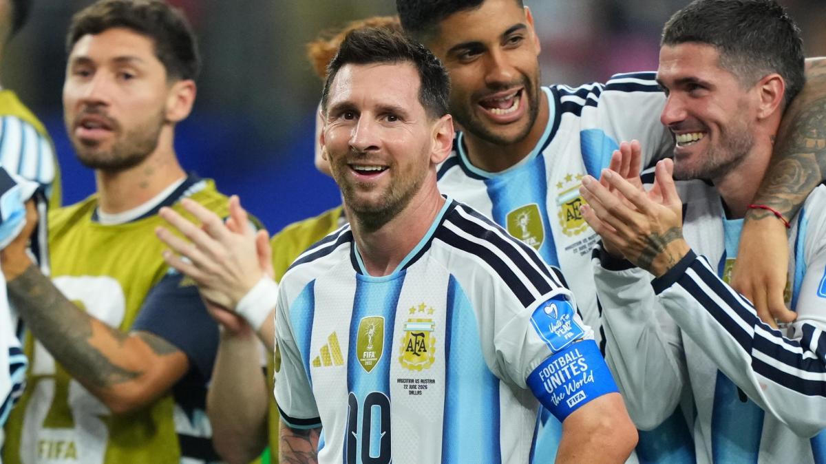 Mondiali, Messi: "Record di gol? Sono felice che siamo ai sedicesimi"