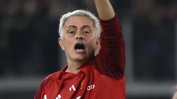 QUI ROMA - Mourinho: "Lukaku gioca in Europa League. Aspettiamo Smalling e Llorente"