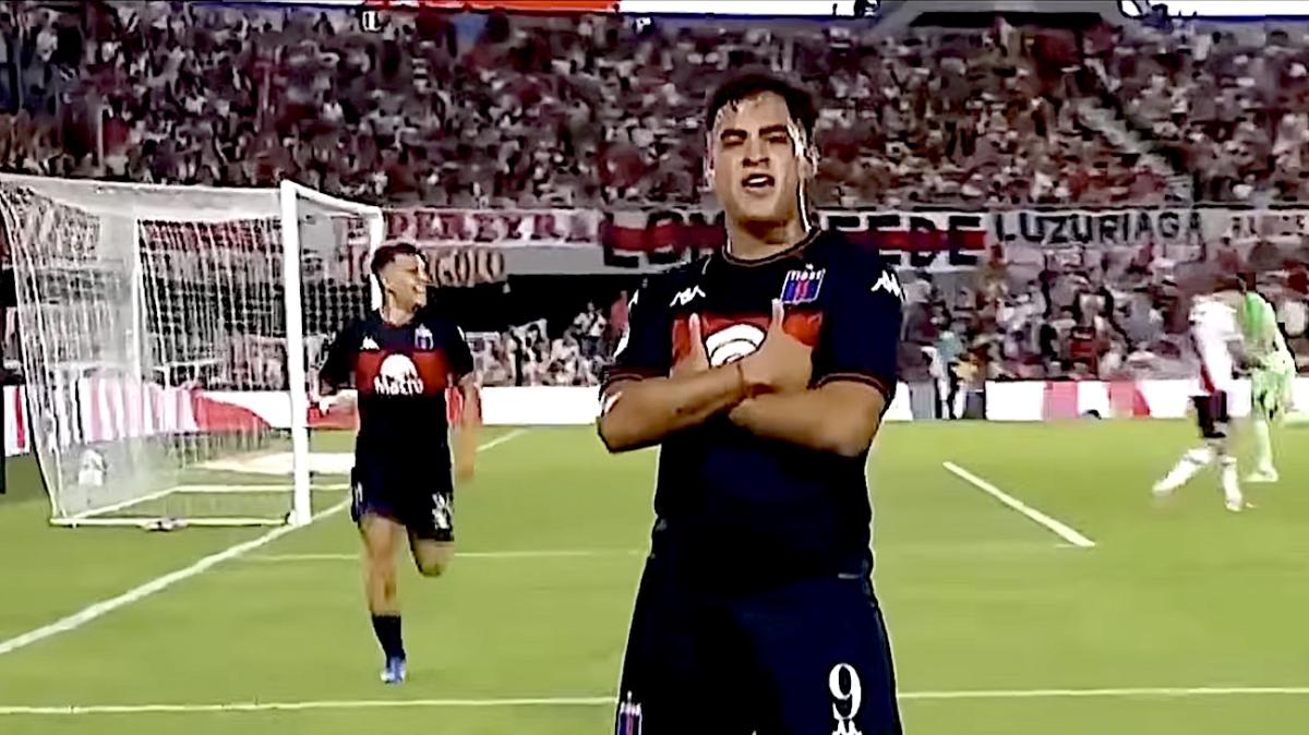 Il Cagliari sul nuovo Retegui. La Nuova Sardegna: "Piace il talento argentino David Romero, ma c'è concorrenza"