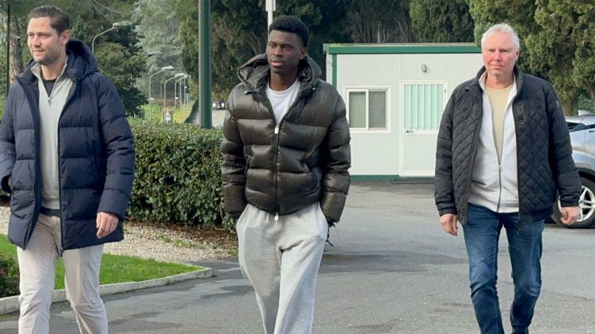 Rinforzi per il Cagliari. Tuttosport: "Pisacane sorride. Riecco Deiola, Mina e Gaetano. Sorpresa Raterink?"