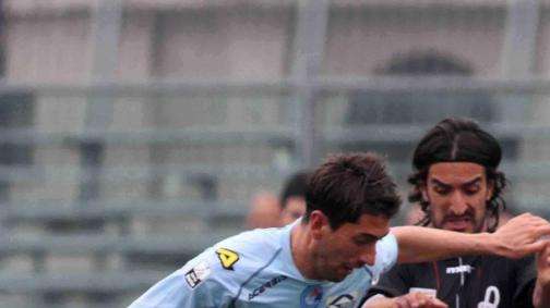 Anche Cocco saluta la casa madre. Il Cagliari perde uno dei migliori attaccanti dell'ultima Serie B