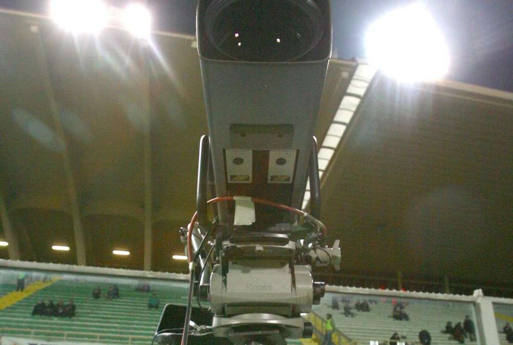 Straparlare, lo sport preferito dei nuovi telecronisti
