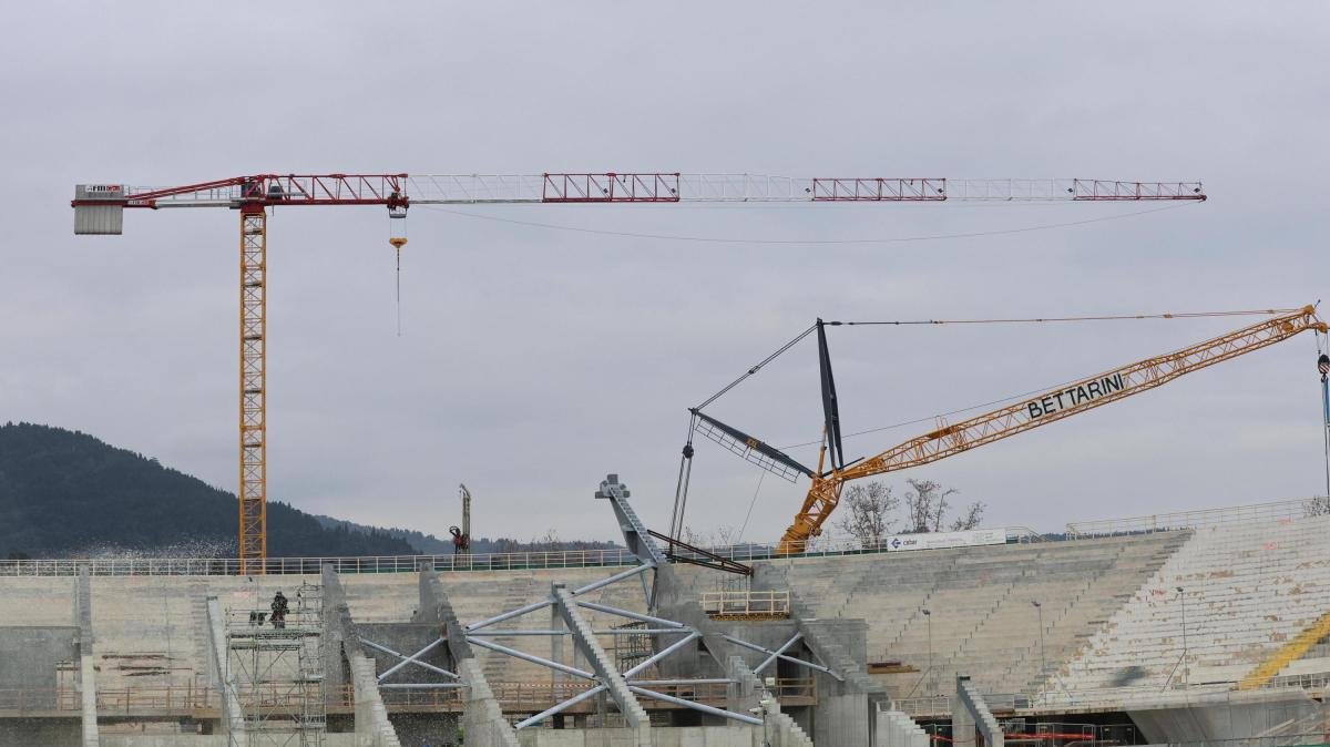 Franchi, avanti il restyling: lavori su copertura e aree esterne
