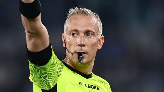Cagliari-Genoa, infortunio per l'arbitro Valeri: al suo posto il quarto uomo Monaldi, esordiente in B