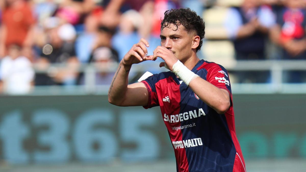 Cagliari, rebus in attacco per la sfida con l'Atalanta