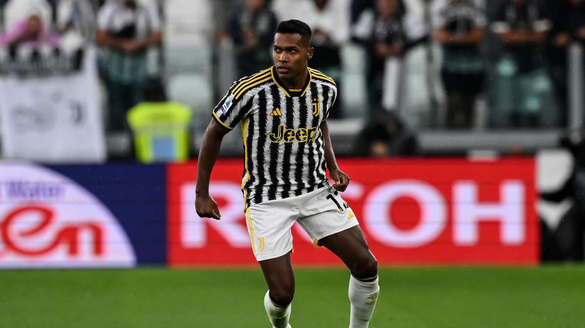 QUI JUVENTUS - Sky: Alex Sandro ancora a parte, resta in dubbio per il Cagliari