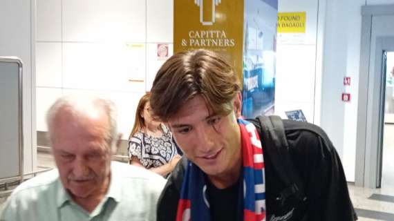 Cagliari, primo "sorriso" rossoblù per Borrelli (FOTO)