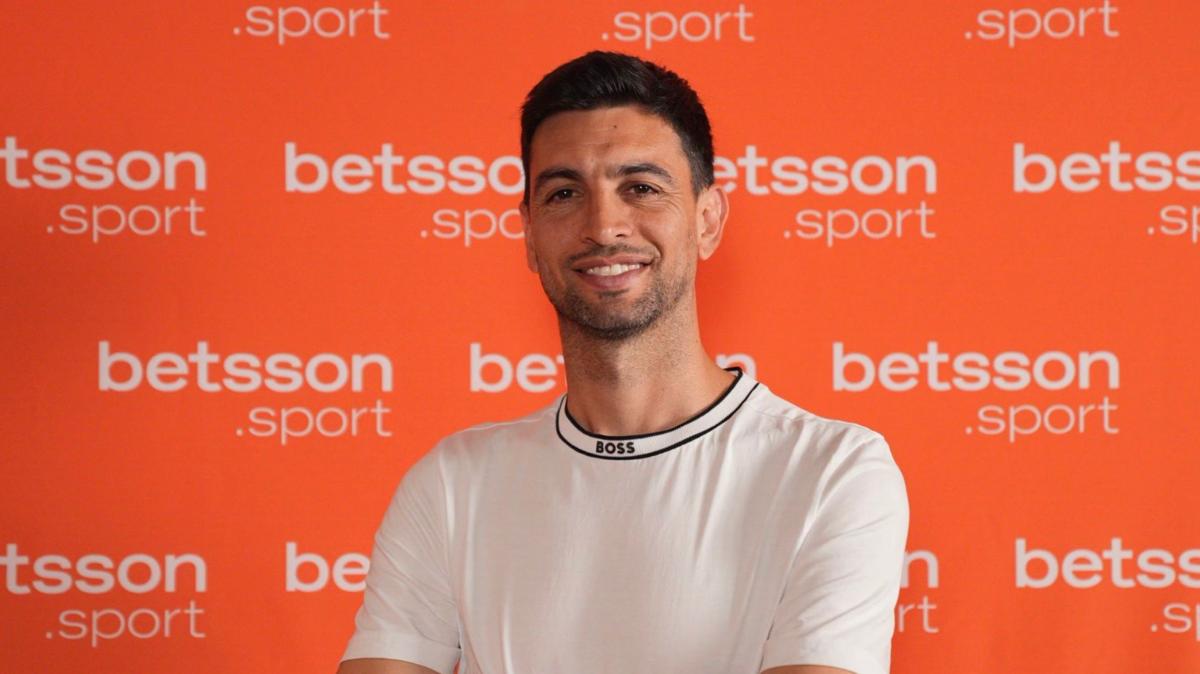 Pastore: "Palermo può giocarsi promozione diretta in serie A"