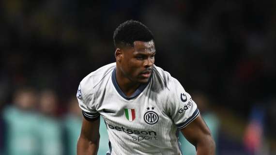 Inter, Dumfries alla UEFA: "Doppia sfida fantastica. Orgogliosi di essere in finale"
