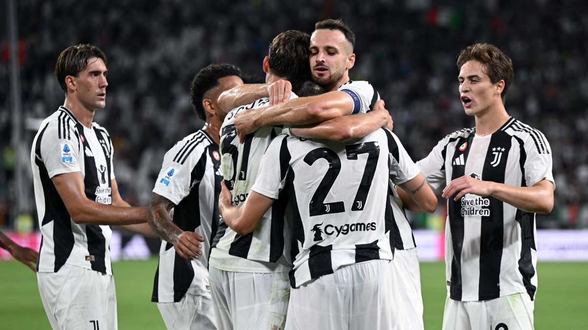 Serie A, la Juventus supera il Como 3-0