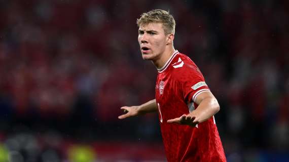 Gazzetta - Napoli, contatti per Hojlund dopo il ko di Lukaku. Krstovic, Piccoli, Pinamonti e Arokodare le alternative