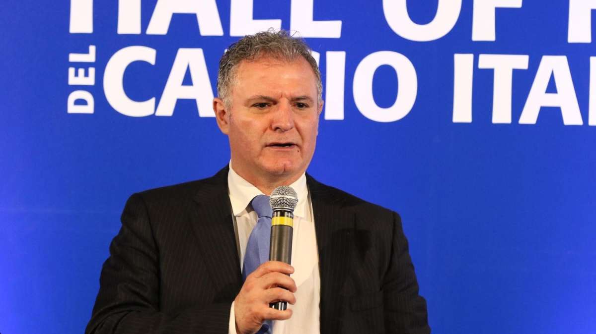 L'ex arbitro Braschi: "Livello arbitri molto buono. Tempo effettivo? Qualcosa cambierà"