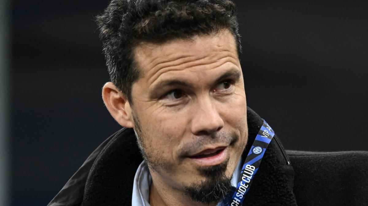 Hernanes: "Cagliari ben messo in campo, avrebbe potuto pareggiare contro la Juventus"