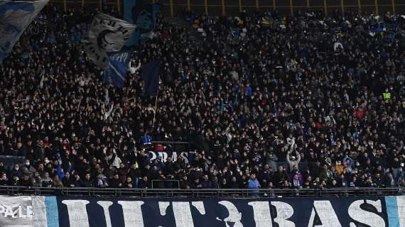 Cagliari-Napoli, l'avv. Coppola: "Daspo tifosi azzurri? Corteo pacifico, c'erano solo due bus per 250 persone! Presa gente a caso, faccio un appello"
