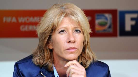 Uefa: FootbALL Awards 2025, riconoscimento a Carolina Morace