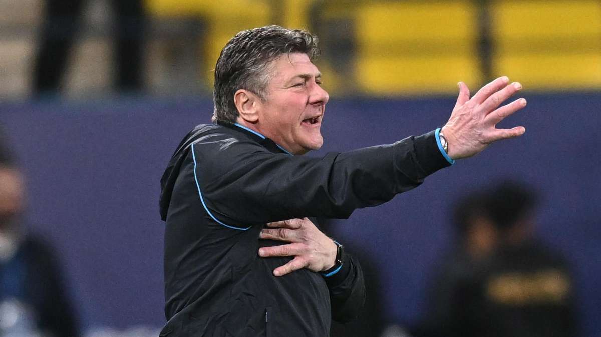 Mazzarri: "Contro il Cagliari andò bene l'esperimento con Raspadori dietro la punta"