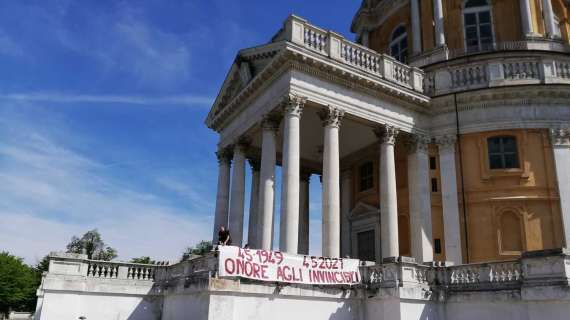 Cagliari Fan Club: "Ci dissociamo da chiunque abbia fatto il gesto che mima la tragedia di Superga in occasione di Cagliari-Torino"