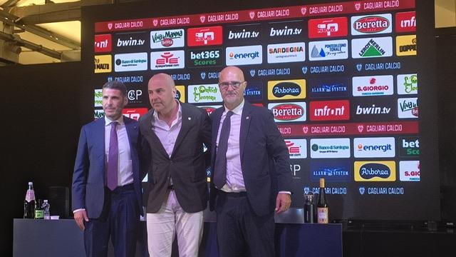Cagliari, ecco Accardi e Canzi. Il benvenuto del club sui social: "Un nuovo percorso da affrontare insieme"