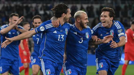 Italia ocupa el noveno lugar en el ranking FIFA.  Inglaterra sube al tercer puesto, Argentina sigue a la cabeza