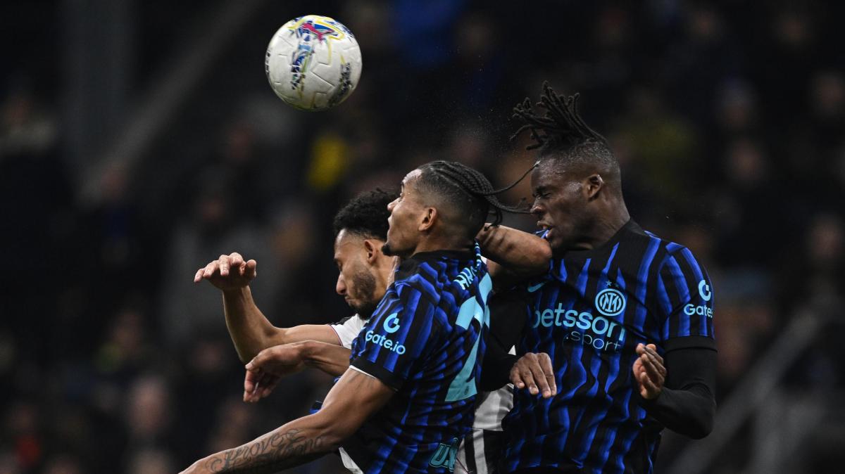 Serie A, derby d'Italia ricco di goal e di...polemiche. A San Siro passa l'Inter