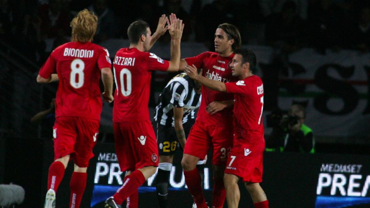 Cagliari, il 3-2 alla Juventus che spezzò un tabù lungo 41 anni