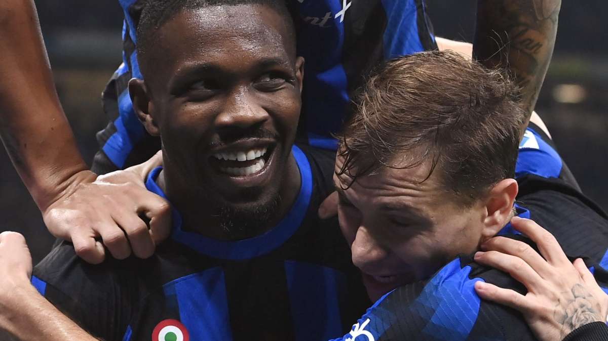 Serie A, l'Inter sbanca il Maradona: Napoli battuto 0-3 in gol anche Barella