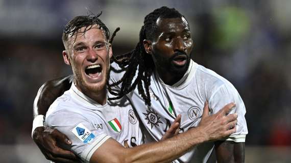 Serie A, Napoli corsaro a Firenze: al "Franchi" termina 1-3. Partenopei in vetta con la Juventus