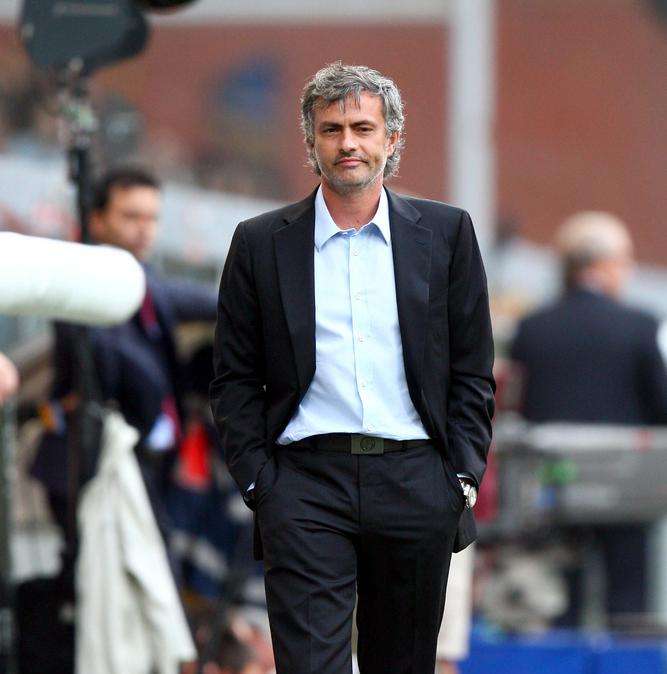 Mourinho: "Cagliari difficile da affrontare"