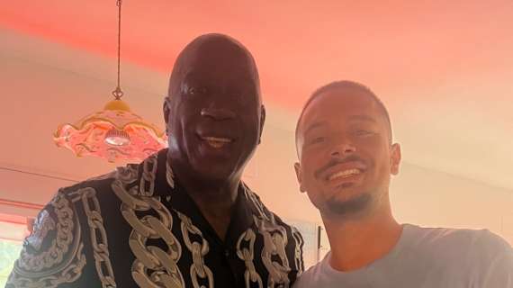 Caprile, incontro speciale in quel di Capri: eccolo con Magic Johnson! (FOTO)