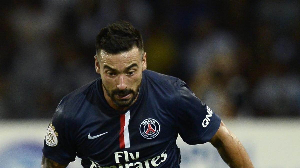 Napoli, Lavezzi torna sulla pallonata ad Allegri: "Cose che accadono in campo"