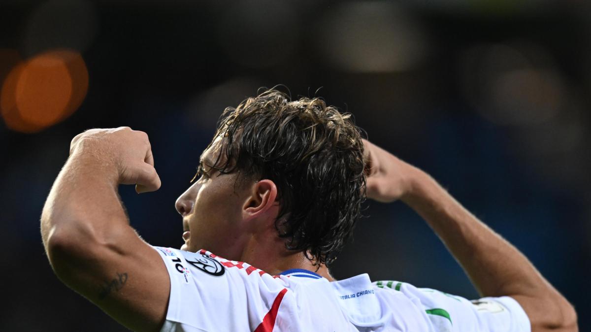Il rossoblù Esposito celebra il goal di Pio: "Ma che xxxxx di goal hai fatto?"
