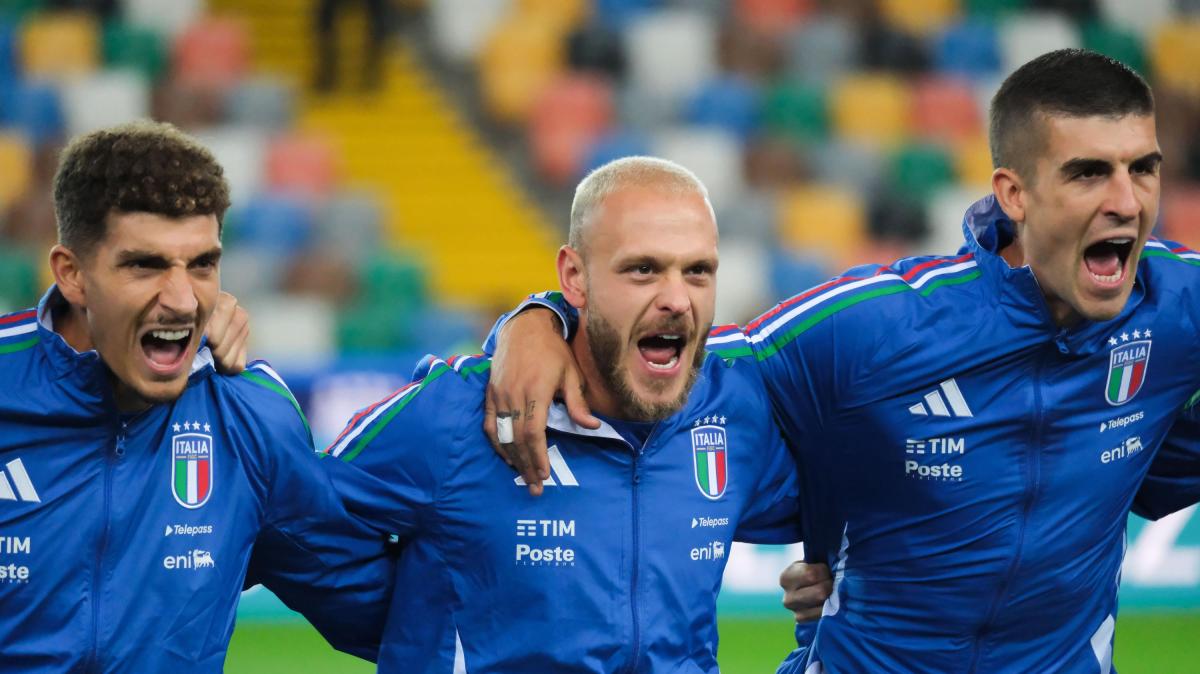 Italia, Dimarco: "Abbiamo l’obbligo di qualificarci al Mondiale"