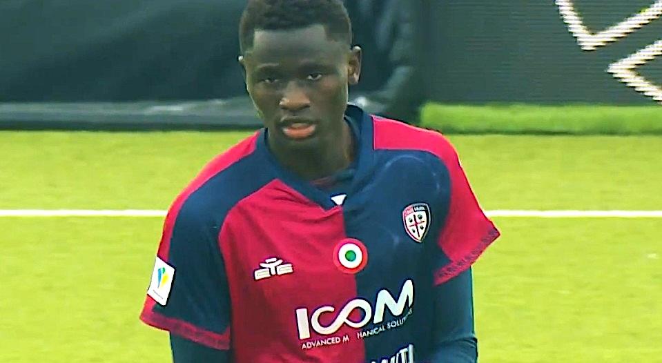 Cagliari, Mendy raggiante per i tre punti odierni: "Vittoria di tutti. Continuiamo così, sempre uniti, sempre più forti"