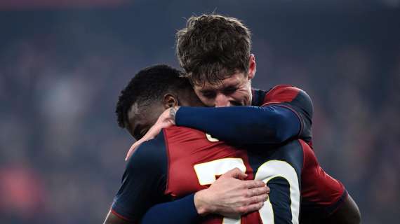 Genoa, Pinamonti: "Vieira ha portato una mentalità molto aperta. Ha sempre il sorriso in faccia"