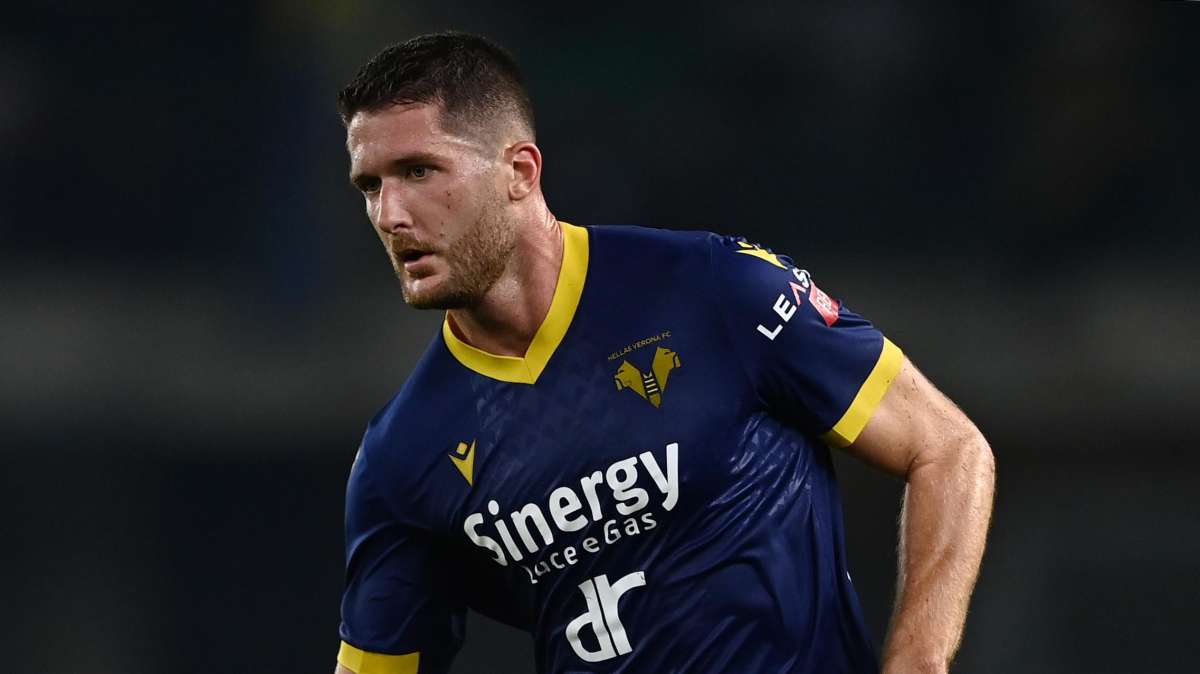 Verona, Henry a DAZN: "Dobbiamo rimanere uniti tutta la stagione per la salvezza"