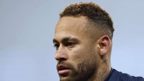 Brasile, multa di 3,3 milioni a Neymar per laghetto abusivo