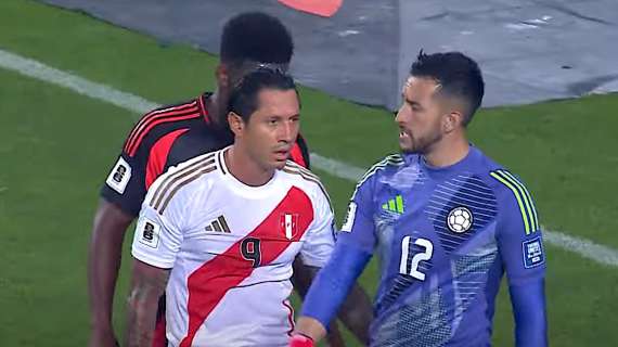 Perù-Colombia, a Lima finisce 1-1. Annullato gol a Lapadula. Errore di Mina sulla rete della Bicolor. Il difensore salterà l'Argentina per squalifica