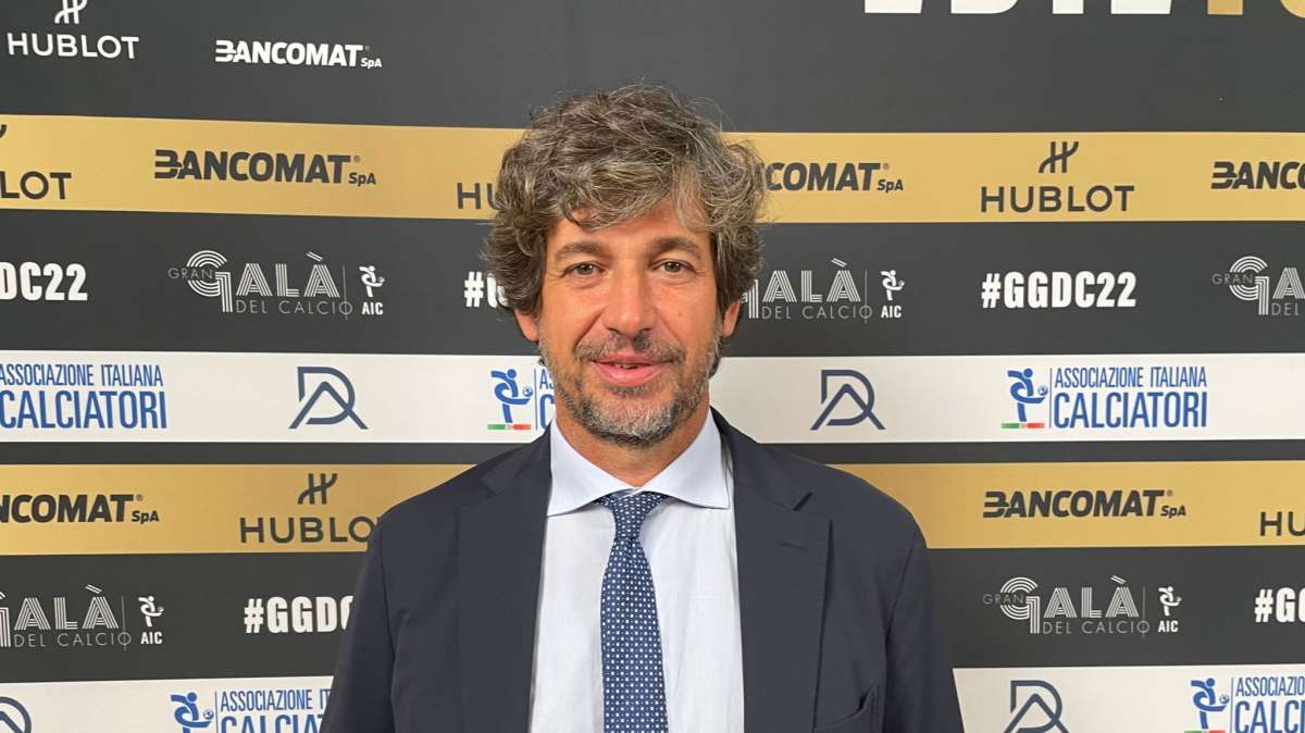 Albertini a Radio Radio: "Riva punto di riferimento, presenza doverosa"