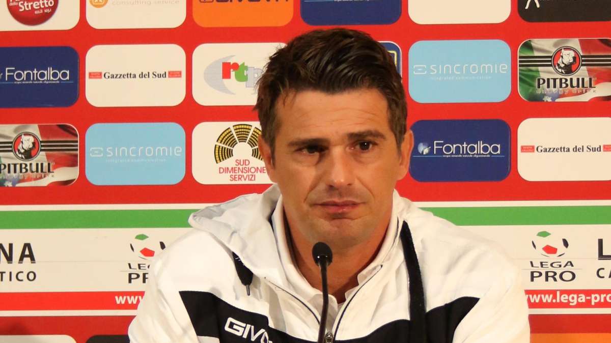 ESCLUSIVA TC - ARTURO DI NAPOLI: "Il Napoli non ha equilibrio: sembra sul punto di rinascere e poi affonda nuovamente. Il Cagliari è un osso duro da affrontare: nei minuti finali sfodera quel coraggio che a volte gli manca nel resto della gara"
