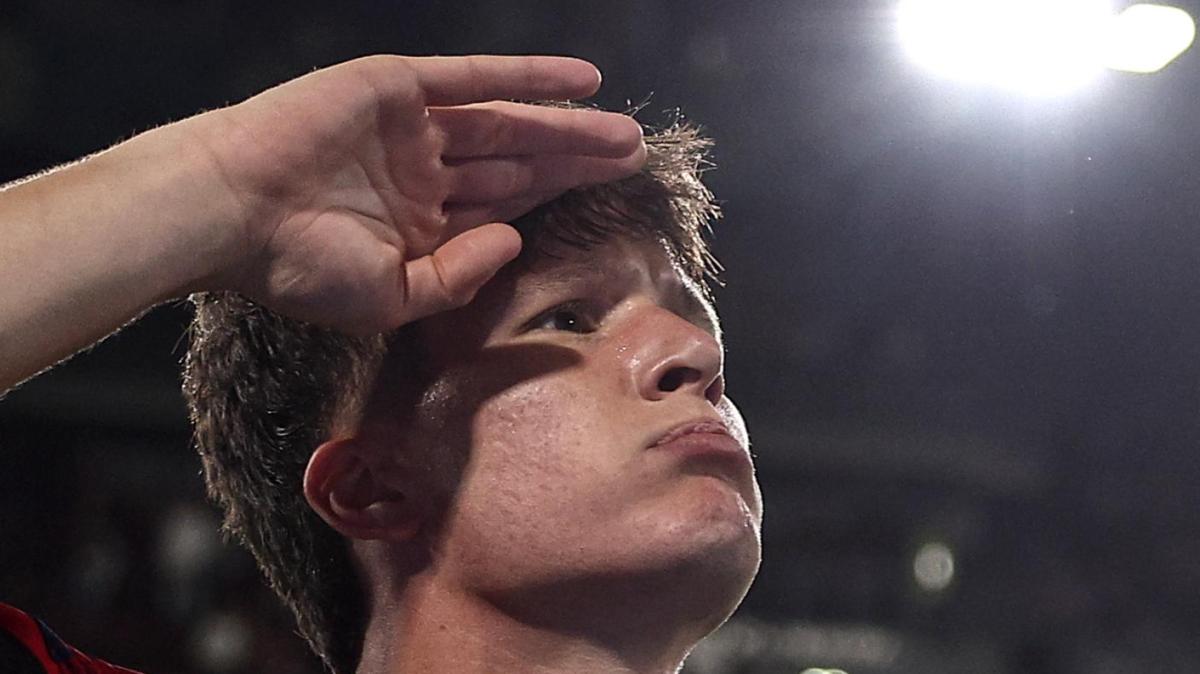 Fiorentina-Cagliari, Fabbian sarà convocato. La Repubblica FI: "Sogna di ricalcare un pezzo di carriera di Barella e Bellingham"