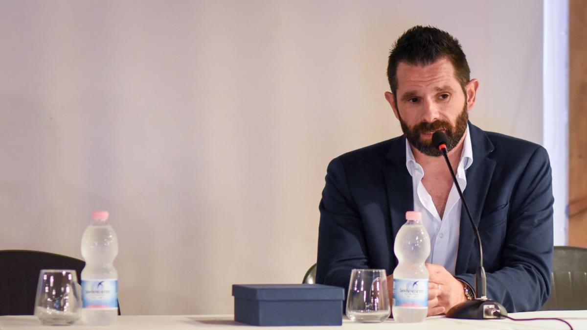 Un mirto con... Sergio Pellissier: "Difficile prevedere l'esito di Cagliari-Pisa: si tratta di una di quelle partite indecifrabili che sfuggono a ogni pronostico. Mi piace questo Cagliari più spregiudicato. A gennaio prenderei una prima punta"