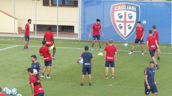 Cagliari, il report dell'allenamento odierno: prima seduta per Dossena e Millico