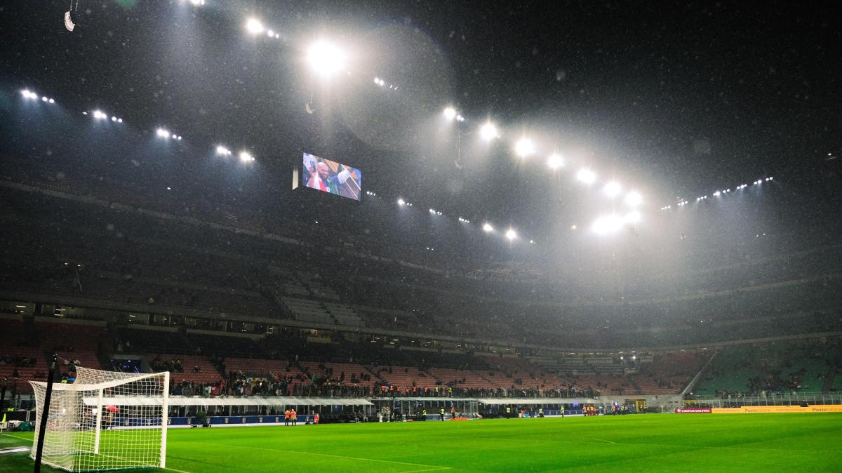 Milan-Cagliari a San Siro: serata calda e afa per la 38ª di Serie A