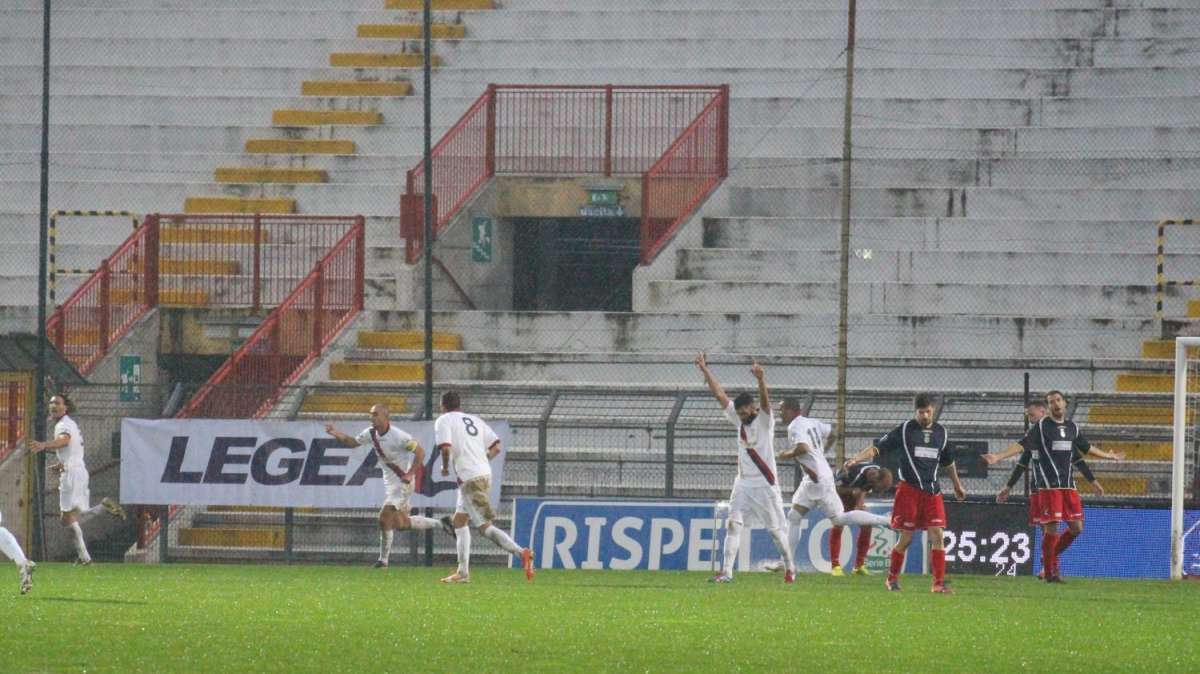 Serie C, per il derby Torres-Olbia attese questa sera almeno 4 mila persone al Vanni Sanna