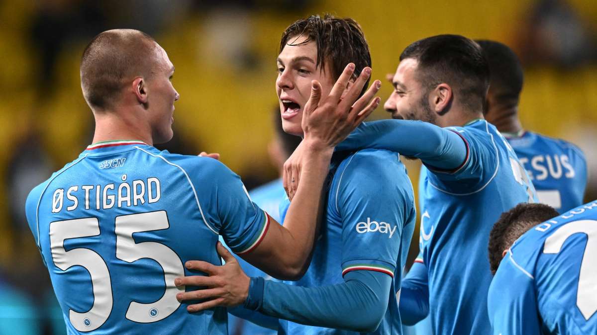 Supercoppa Italia, il Napoli cala il tris ed elimina la Fiorentina a Riyad